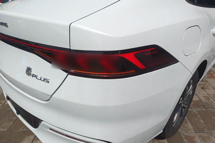 Used BYD Qin PLUS 2023 Champion Edition DM-i 55KM Leading Model Exterior 3