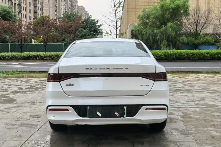 Used BYD Qin PLUS 2023 Champion Edition DM-i 55KM Leading Model Exterior 4