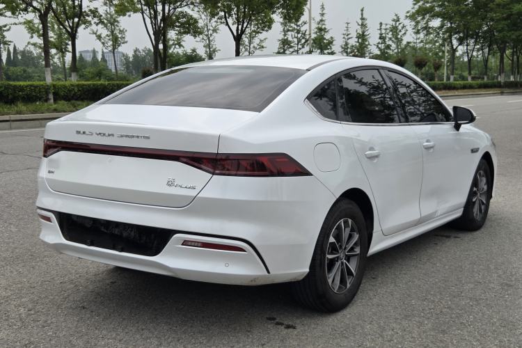 Used BYD Qin PLUS 2023 Champion Edition DM-i 55KM Leading Model Exterior 4