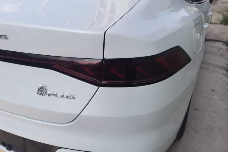 Used BYD Qin PLUS 2023 Champion Edition EV 510KM Leading Model Exterior 6