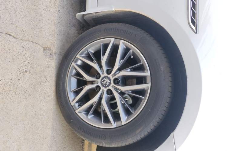 Used BYD Qin PLUS 2023 Champion Edition DM-i 55KM Superior Model Exterior 7