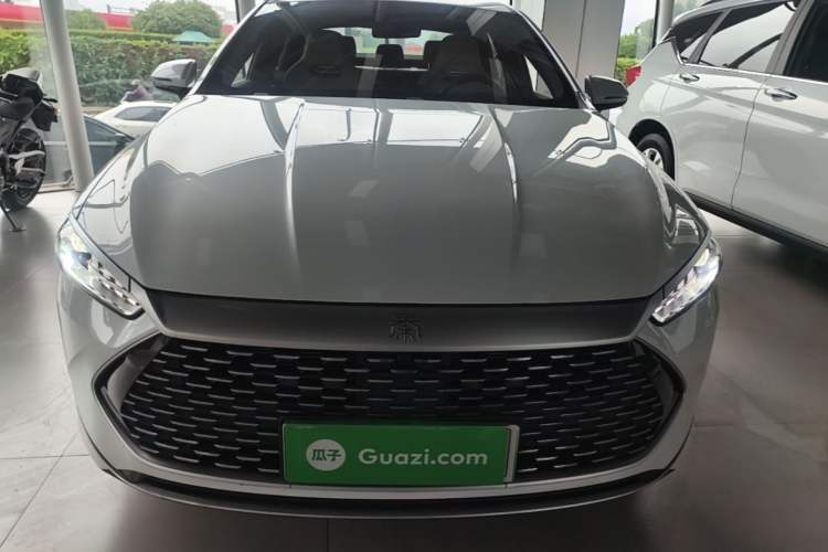 Used BYD Qin PLUS 2023 Champion Edition DM-i 55KM Leading Model Front