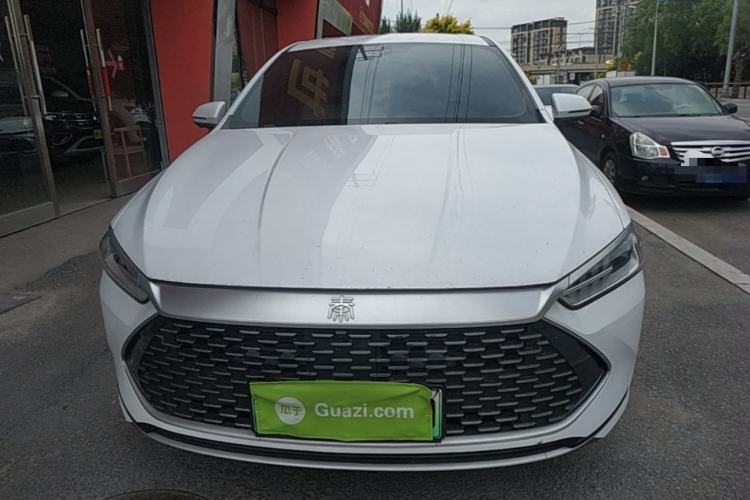 Used BYD Qin PLUS 2023 Champion Edition DM-i 120KM Beyond Model Front