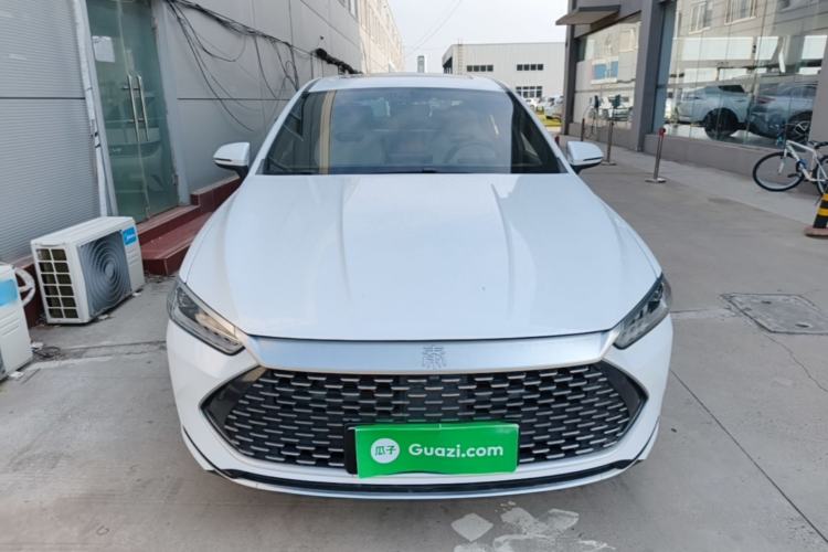 Used BYD Qin PLUS 2023 Champion Edition DM-i 120KM Leading Model Front