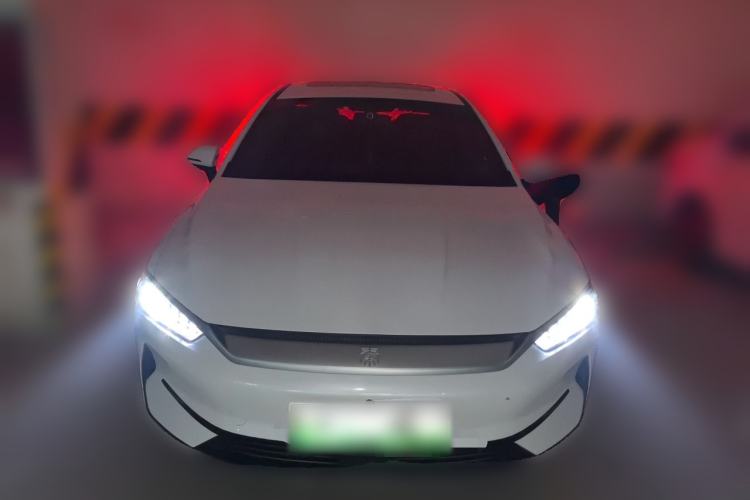 Used BYD Qin PLUS 2023 Champion Edition EV 510KM Beyond Model Front