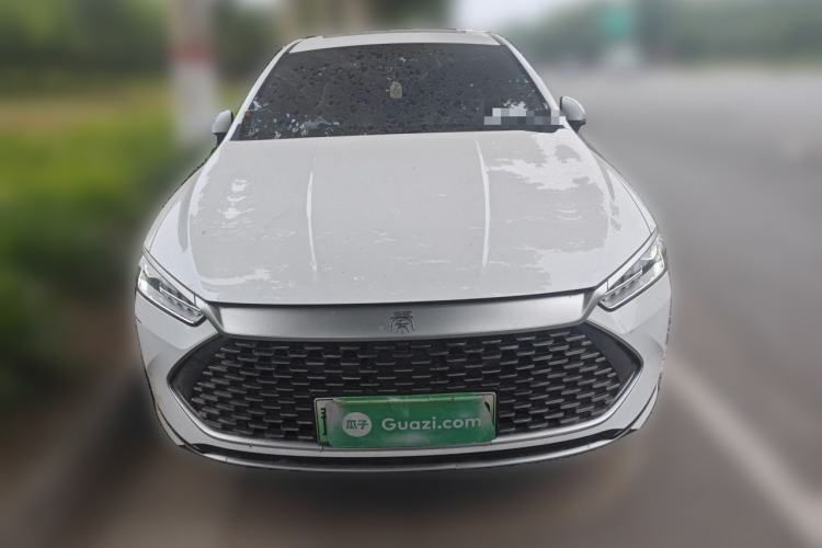 Used BYD Qin PLUS 2023 Champion Edition DM-i 120KM Leading Model Front