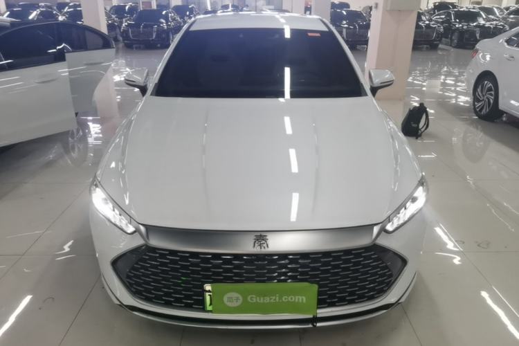 Used BYD Qin PLUS 2023 Champion Edition DM-i 55KM Leading Model Front