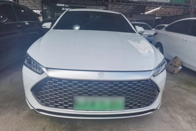 Used BYD Qin PLUS 2023 Champion Edition DM-i 55KM Leading Model Front