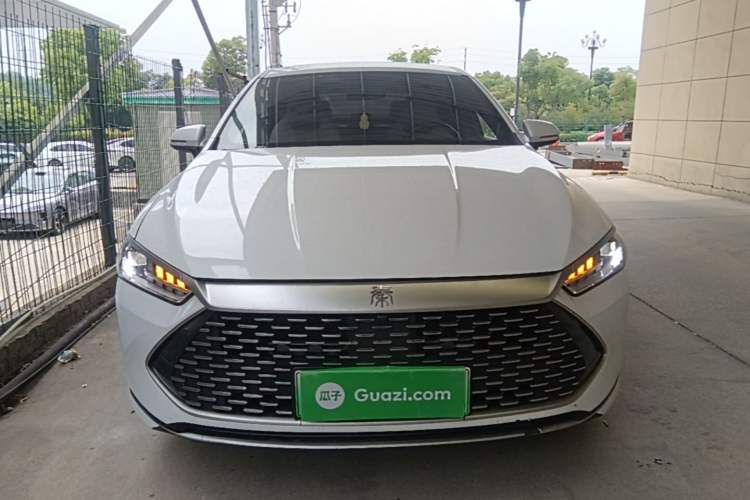 Used BYD Qin PLUS 2023 Champion Edition DM-i 55KM Leading Model Front