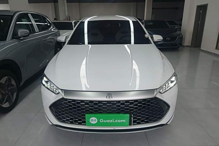 Used BYD Qin PLUS 2023 Champion Edition DM-i 55KM Leading Model Front
