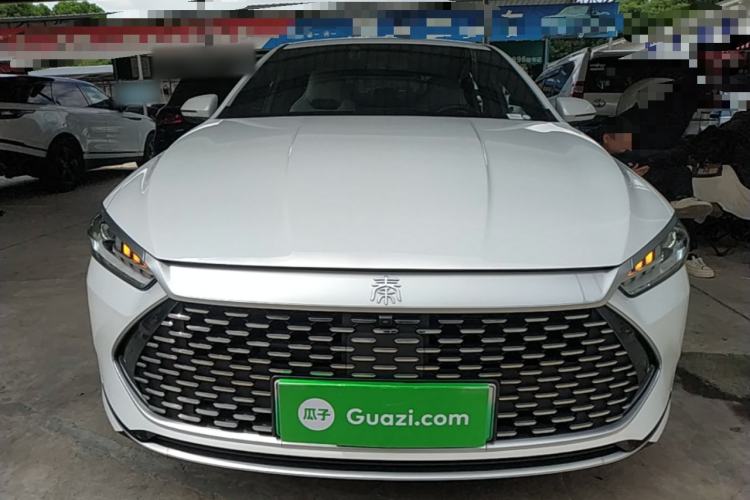 Used BYD Qin PLUS 2023 Champion Edition DM-i 120KM Beyond Model Front