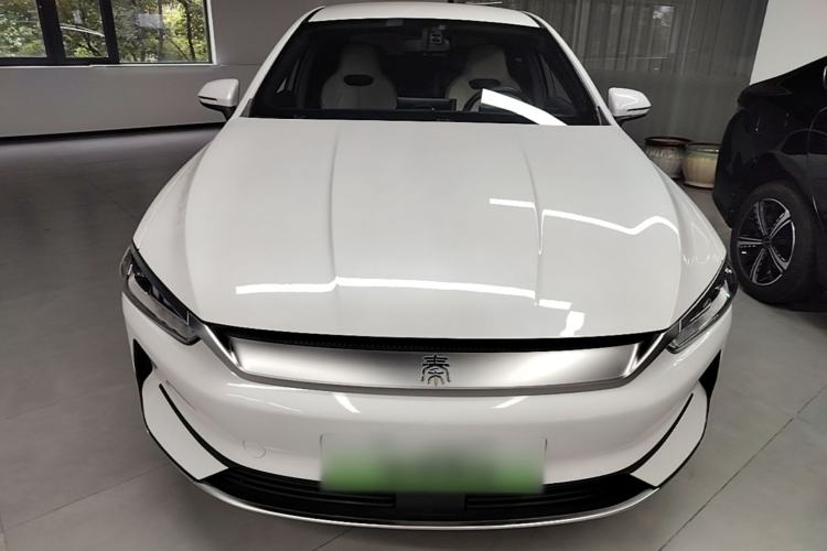 BYD Qin PLUS 2023 — фото 2