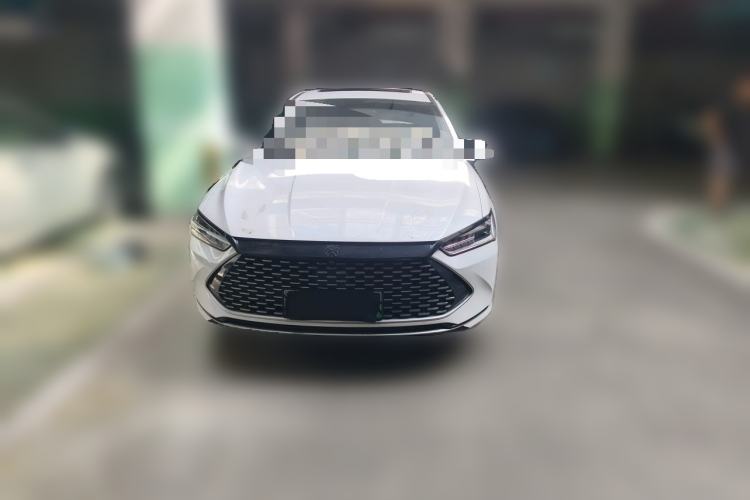 Used BYD Qin PLUS 2023 Champion Edition DM-i 120KM Leading Model Front
