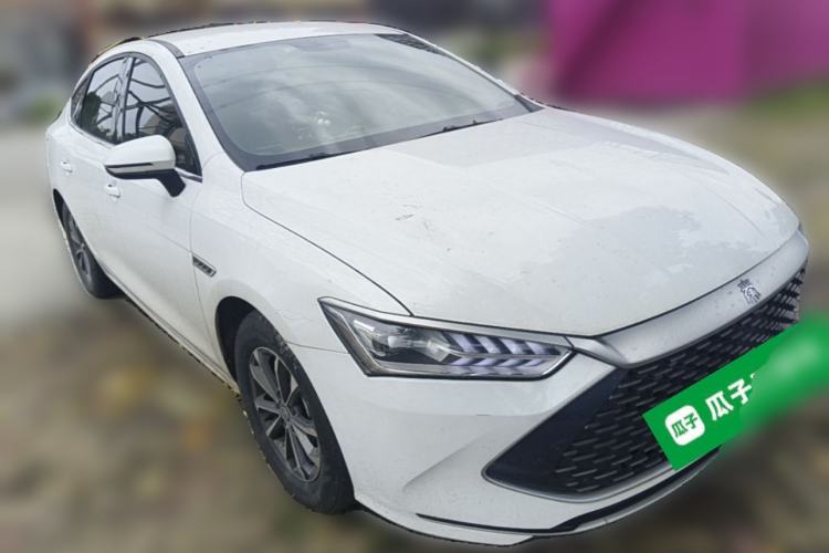 Used BYD Qin PLUS 2023 Champion Edition DM-i 55KM Leading Model Front Right 45 Deg