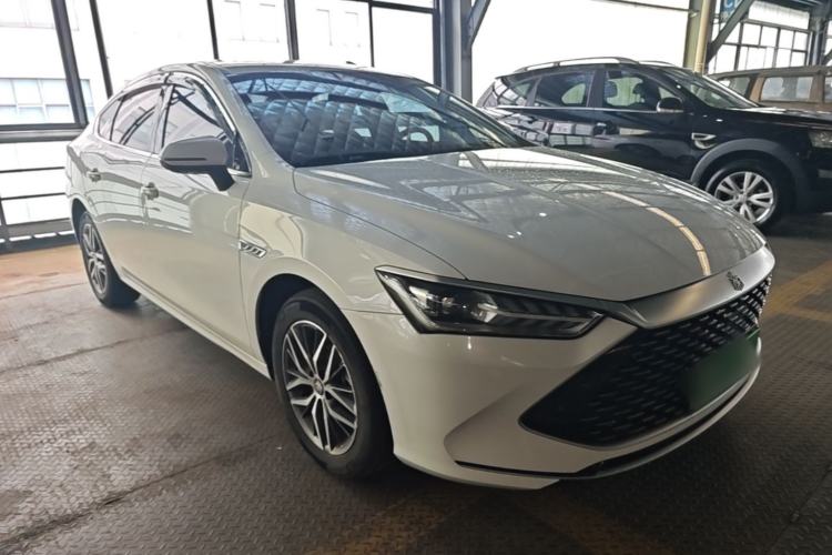 Used BYD Qin PLUS 2023 Champion Edition DM-i 120KM Beyond Model Front Right 45 Deg