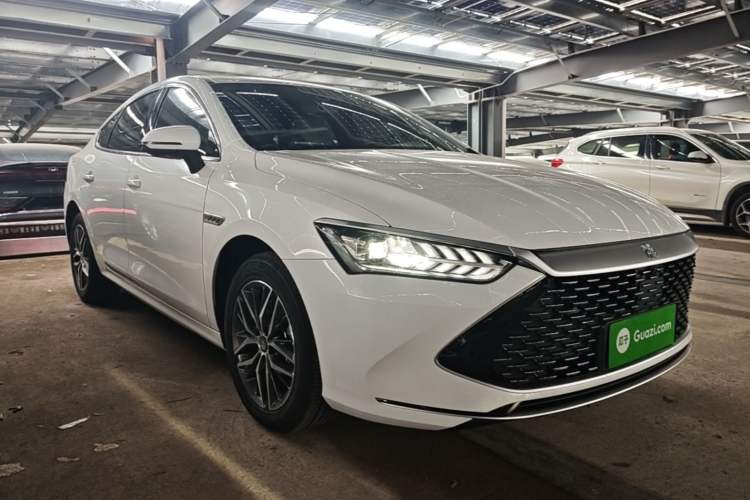 Used BYD Qin PLUS 2023 Champion Edition DM-i 120KM Beyond Model Front Right 45 Deg