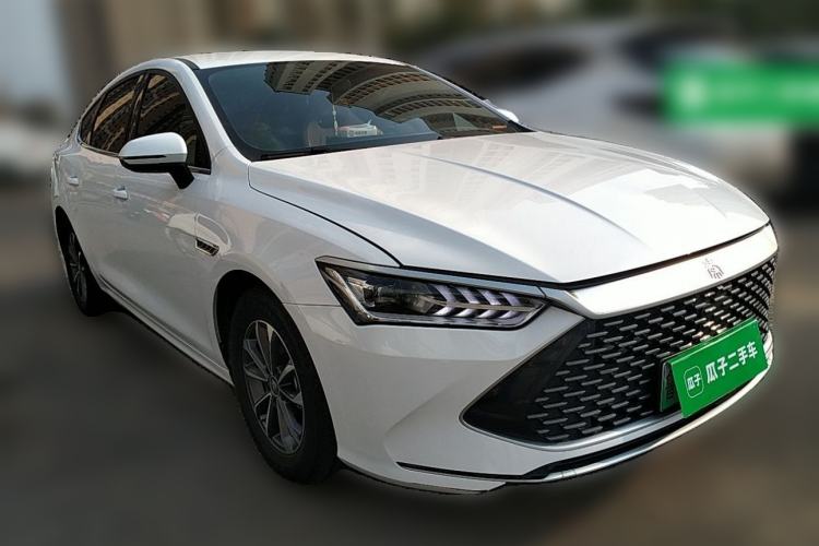 Used BYD Qin PLUS 2023 Champion Edition DM-i 55KM Leading Model Front Right 45 Deg