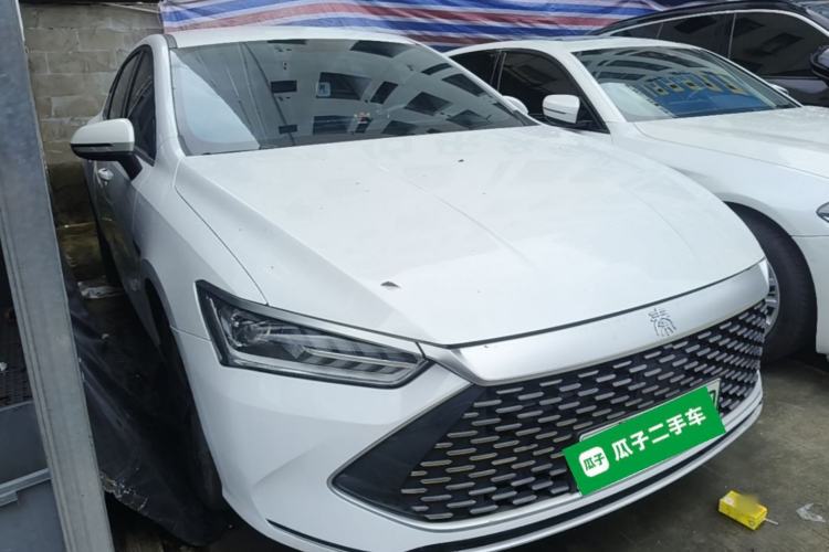 Used BYD Qin PLUS 2023 Champion Edition DM-i 55KM Leading Model Front Right 45 Deg