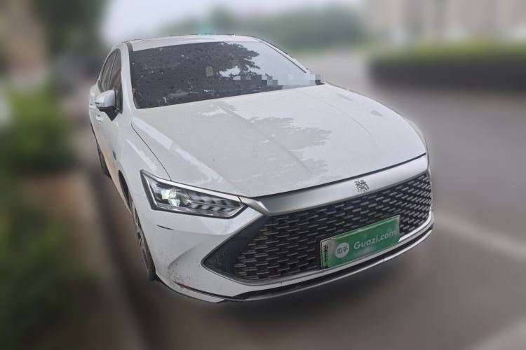 Used BYD Qin PLUS 2023 Champion Edition DM-i 120KM Leading Model Front Right 45 Deg