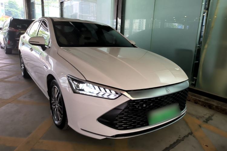 Used BYD Qin PLUS 2023 Champion Edition DM-i 55KM Superior Model Front Right 45 Deg