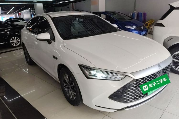 Used BYD Qin PLUS 2023 Champion Edition DM-i 55KM Leading Model Front Right 45 Deg