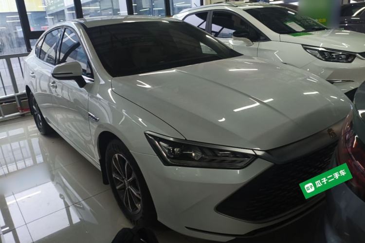 Used BYD Qin PLUS 2023 Champion Edition DM-i 55KM Leading Model Front Right 45 Deg
