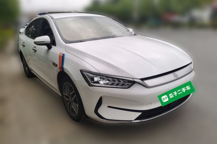 Used BYD Qin PLUS 2023 Champion Edition EV 510KM Leading Model Front Right 45 Deg