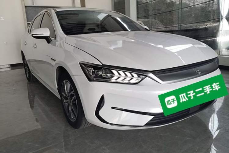 Used BYD Qin PLUS 2023 Champion Edition EV 510KM Leading Model Front Right 45 Deg