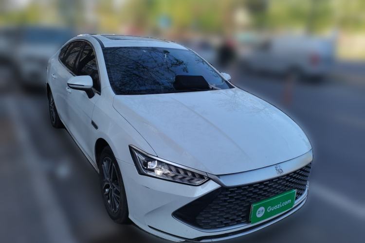 Used BYD Qin PLUS 2023 Champion Edition DM-i 120KM Leading Model Front Right 45 Deg