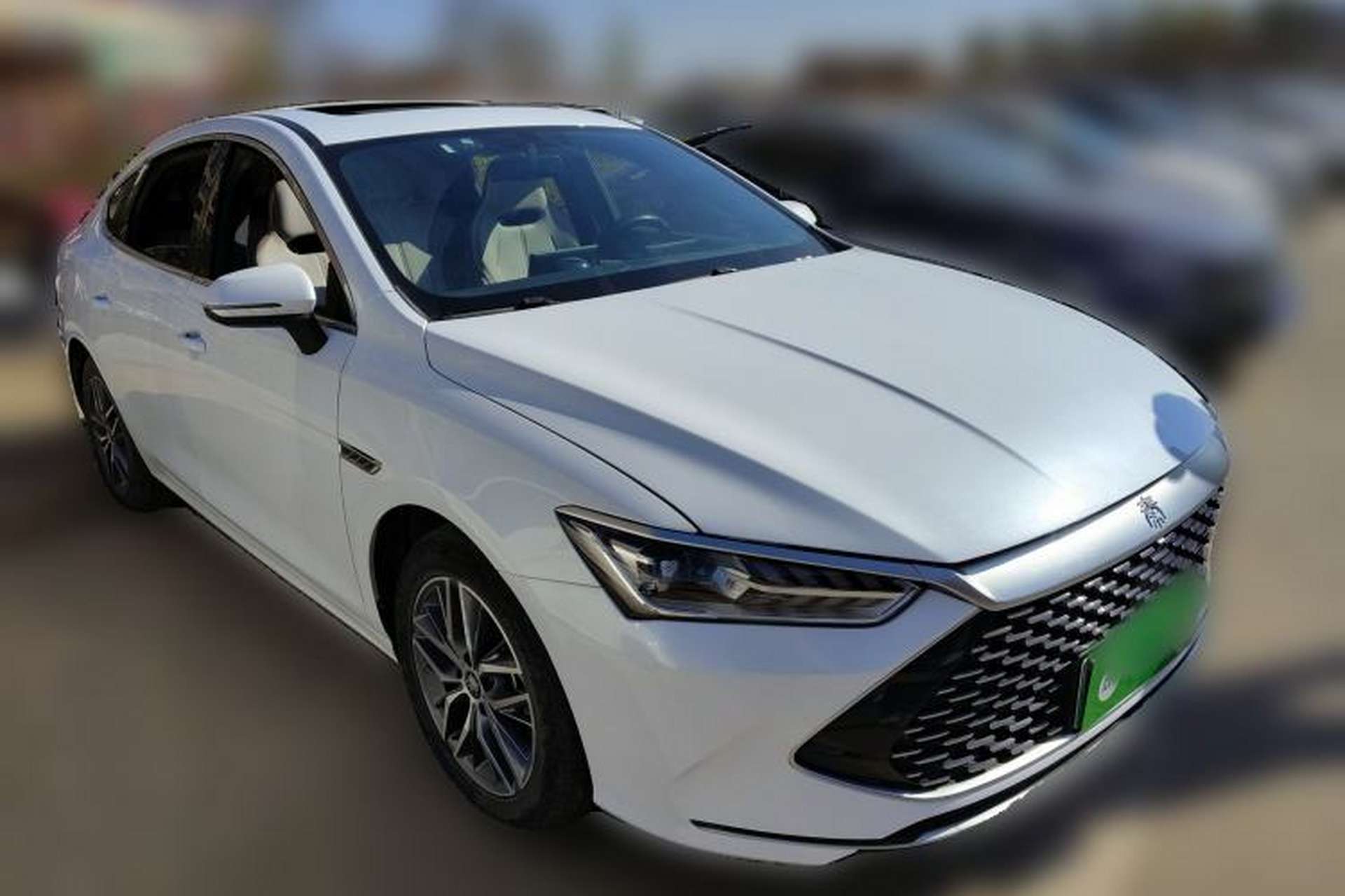 Used BYD Qin PLUS 2023 Champion Edition DM-i 120KM Leading Model Front Right 45 Deg