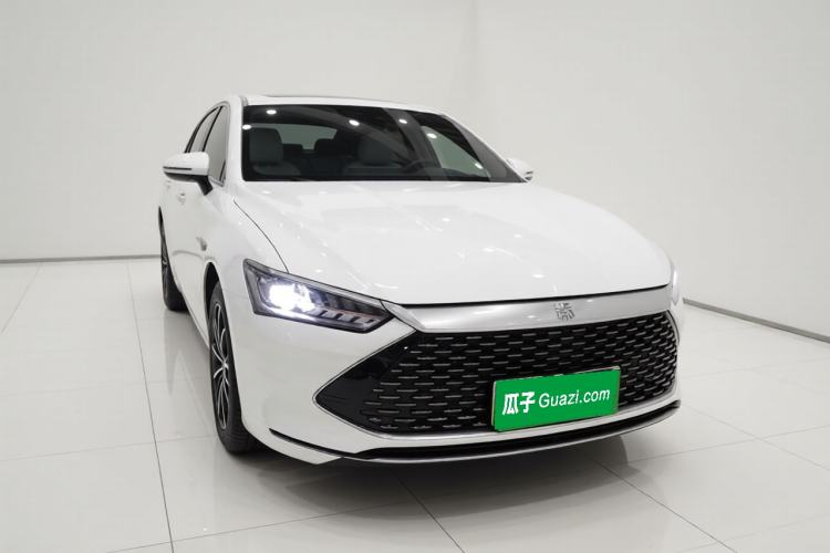 Used BYD Qin PLUS 2023 Champion Edition DM-i 55KM Leading Model Front Right 45 Deg
