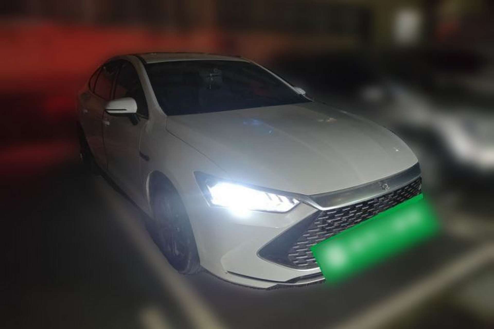 Used BYD Qin PLUS 2023 Champion Edition DM-i 55KM Leading Model Front Right 45 Deg