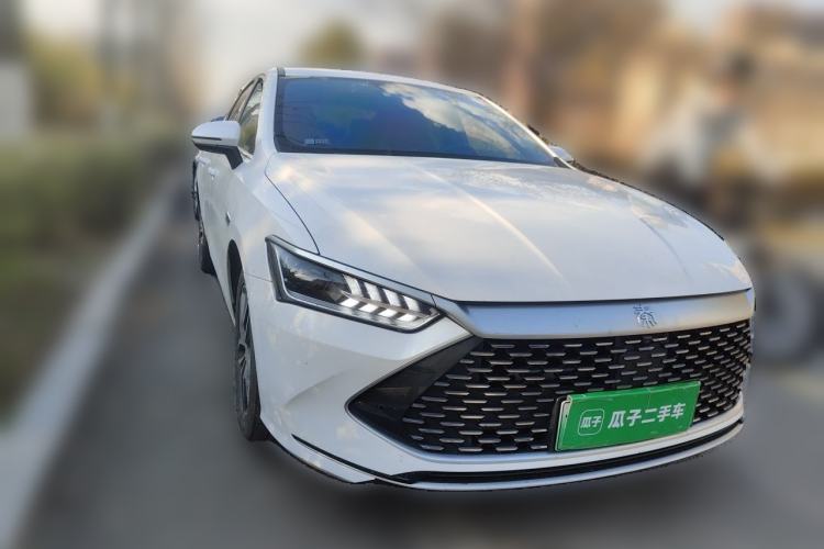 Used BYD Qin PLUS 2023 Champion Edition DM-i 120KM Beyond Model Front Right 45 Deg