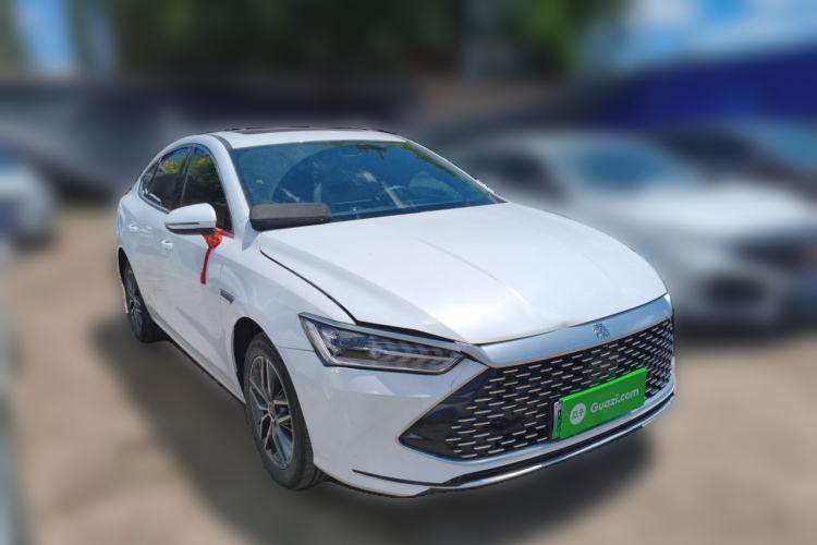 Used BYD Qin PLUS 2023 Champion Edition DM-i 120KM Leading Model Front Right 45 Deg