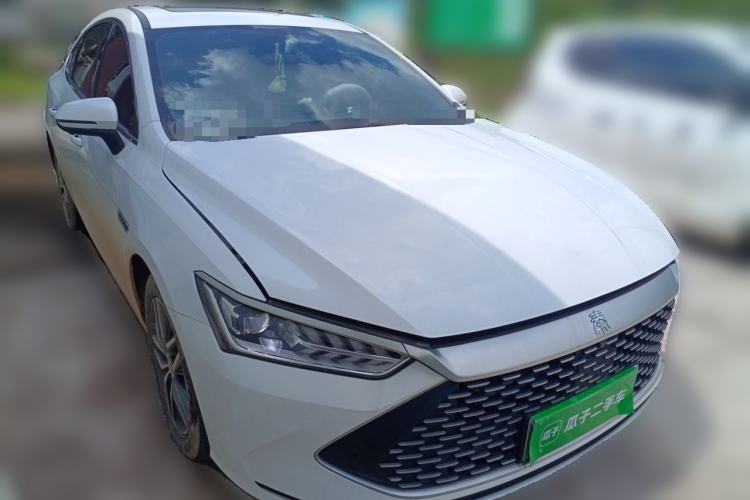 Used BYD Qin PLUS 2023 Champion Edition DM-i 55KM Superior Model Front Right 45 Deg