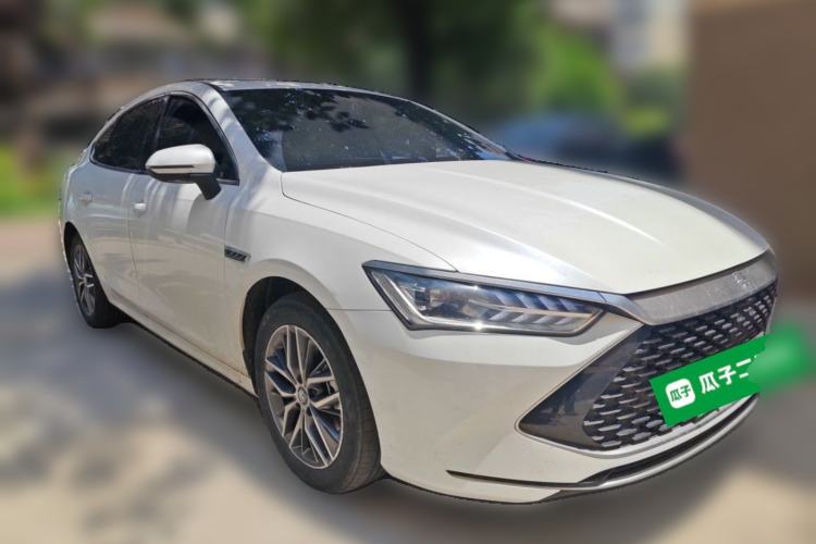 Used BYD Qin PLUS 2023 Champion Edition DM-i 55KM Superior Model Front Right 45 Deg