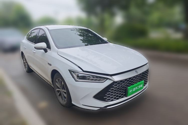 Used BYD Qin PLUS 2023 Champion Edition DM-i 55KM Leading Model Front Right 45 Deg