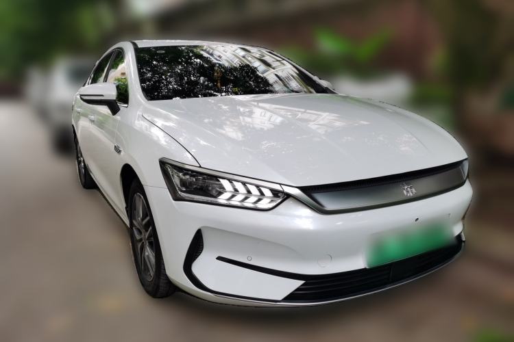 Used BYD Qin PLUS 2023 Champion Edition EV 510KM Beyond Model Front Right 45 Deg