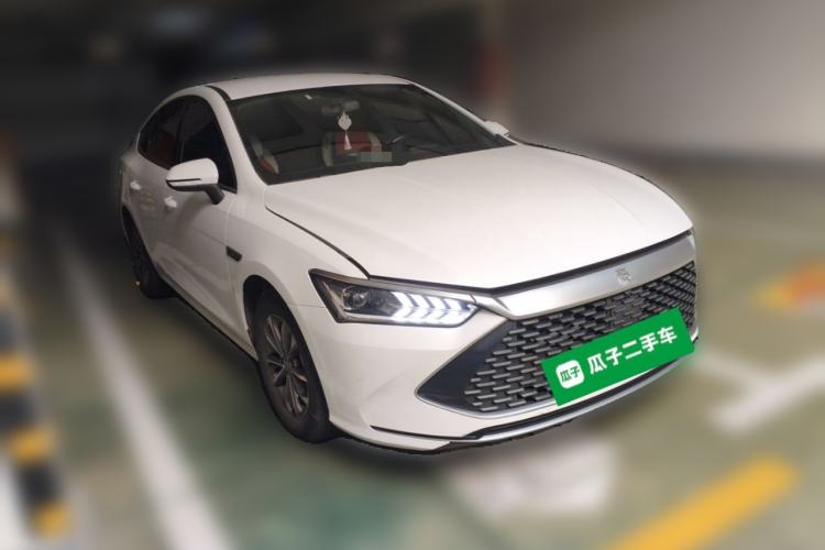 Used BYD Qin PLUS 2023 Champion Edition DM-i 55KM Leading Model Front Right 45 Deg