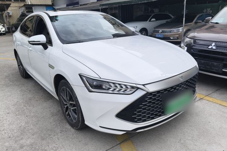 Used BYD Qin PLUS 2023 Champion Edition DM-i 120KM Beyond Model Front Right 45 Deg
