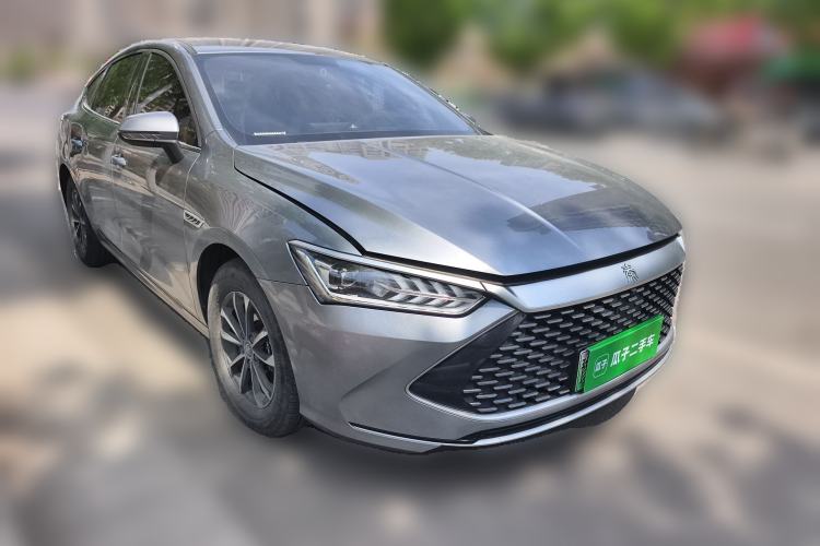 Used BYD Qin PLUS 2023 Champion Edition DM-i 55KM Leading Model Front Right 45 Deg