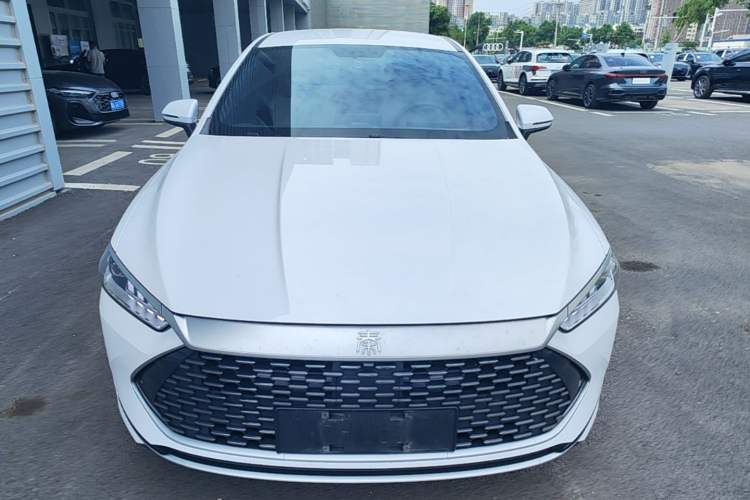 Used BYD Qin PLUS 2023 Champion Edition DM-i 55KM Leading Model Front