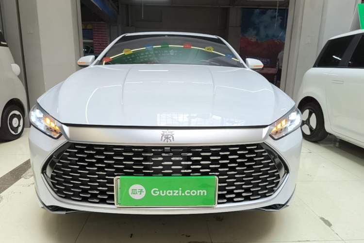 Used BYD Qin PLUS 2023 Champion Edition DM-i 120KM Leading Model Front