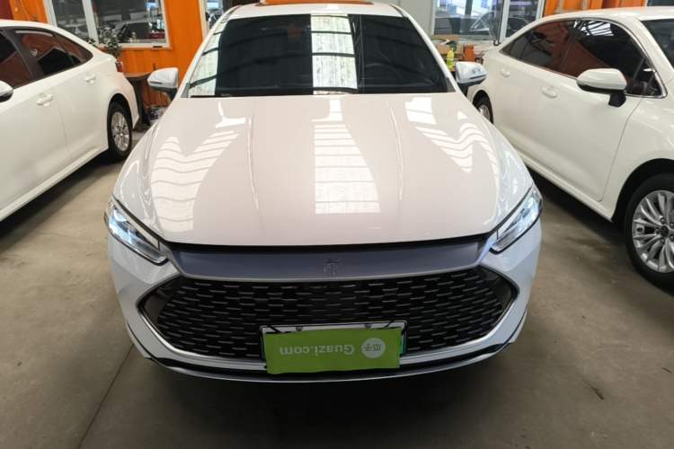 Used BYD Qin PLUS 2023 Champion Edition DM-i 55KM Superior Model Front