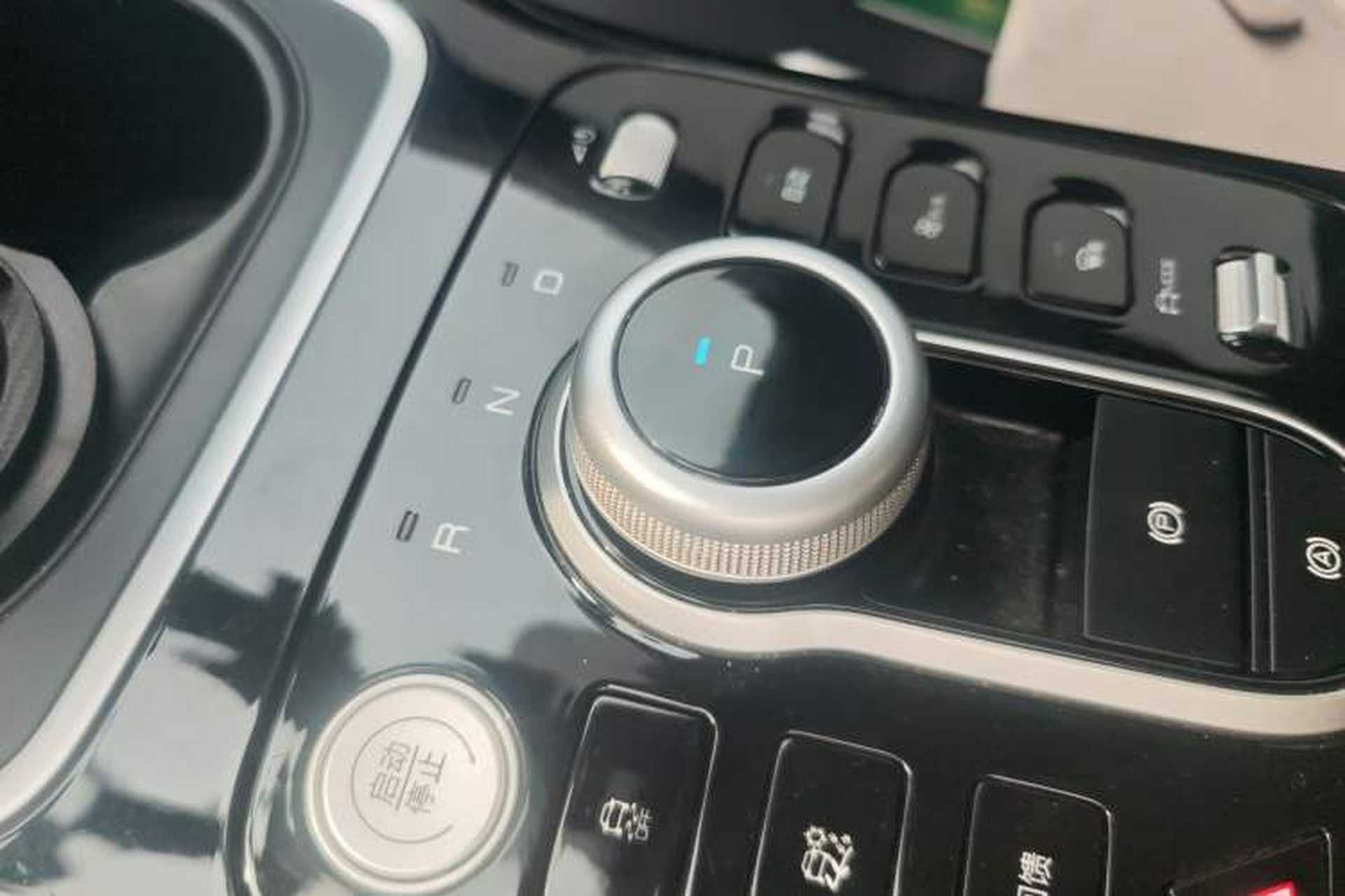Used BYD Qin PLUS 2023 EV 510KM Travel Edition Gear Lever