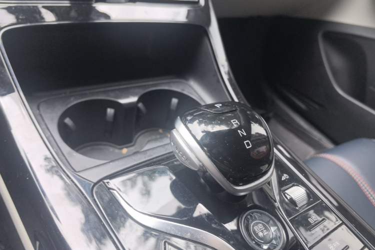 Used BYD Qin PLUS 2023 Champion Edition DM-i 55KM Leading Model Gear Lever