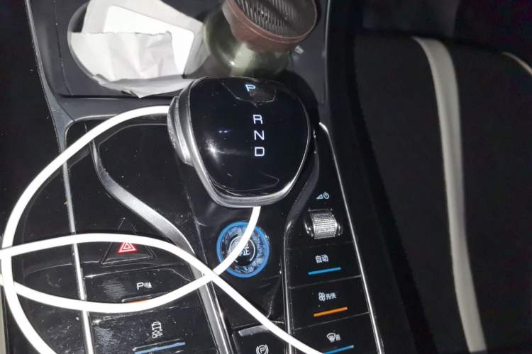 Used BYD Qin PLUS 2023 Champion Edition EV 510KM Beyond Model Gear Lever