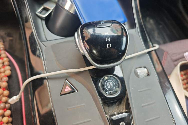 Used BYD Qin PLUS 2023 Champion Edition DM-i 55KM Leading Model Gear Lever
