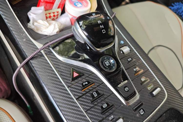 Used BYD Qin PLUS 2023 Champion Edition EV 510KM Leading Model Gear Lever