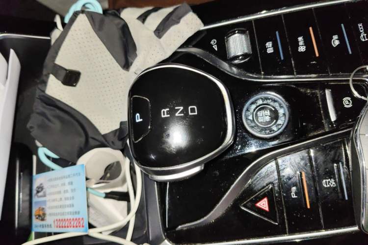 Used BYD Qin PLUS 2023 Champion Edition EV 510KM Excellence Model Gear Lever